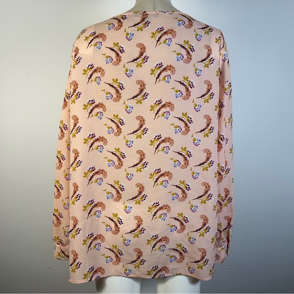 ❤️ Banana Republic Pink Paisley Floral Blouse XL - Picture 3 of 10
